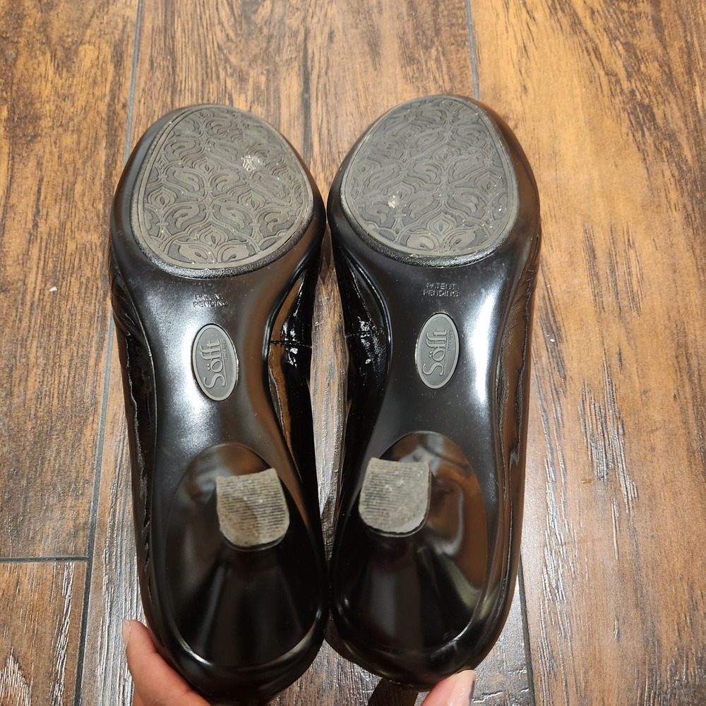 Sofft Black Patent Leather Kitten Heel Pumps Bow Accent Size 11M 1037611 - Picture 2 of 5